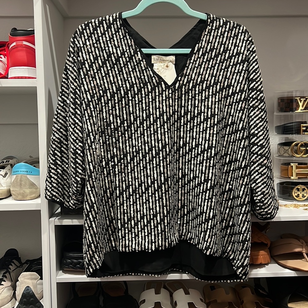 Black sequin top NWT